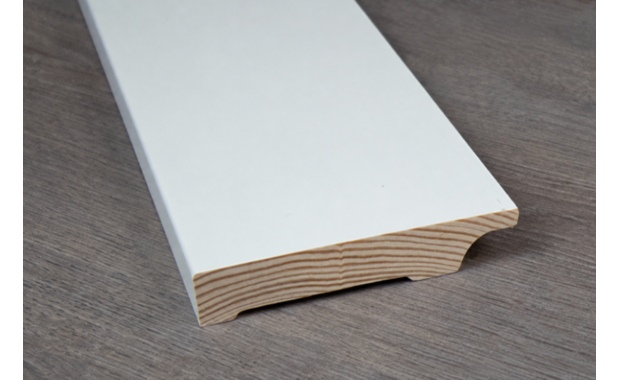 Grenen plinten