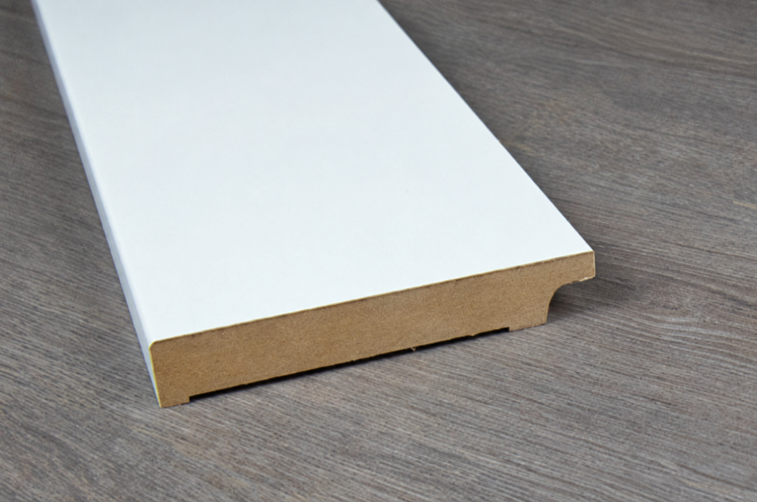 New York Wit – mdf vochtwerend folie – 9 x 45 mm